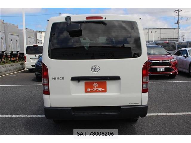 Toyota HIACE VAN 2022-11 8343553-14