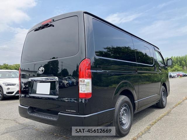 Toyota HIACE VAN 2023-10 8343687-1