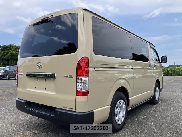 Toyota HIACE VAN 2024-06 8343689-1