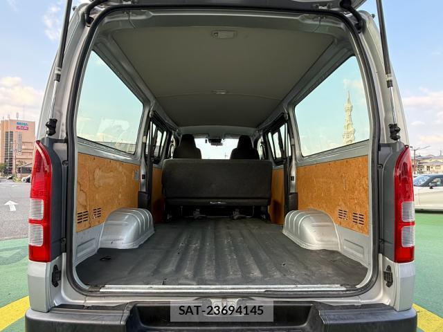 Toyota HIACE VAN 2021-06 8343729-15