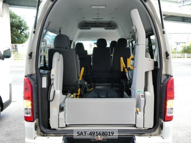 Toyota HIACE VAN 2016-01 8343837-3