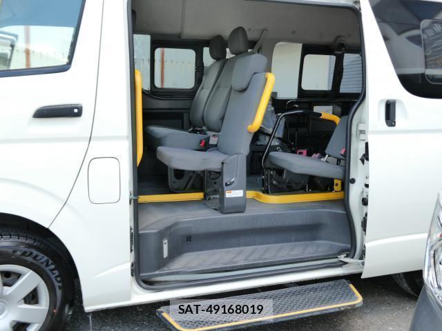 Toyota HIACE VAN 2016-01 8343837-6