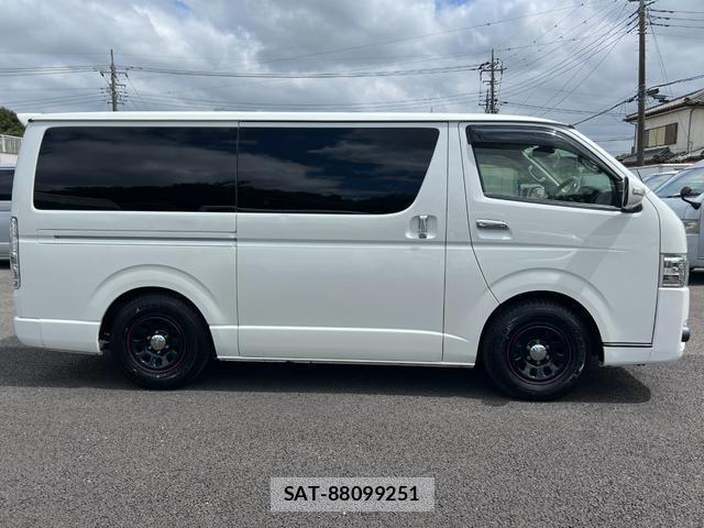 Toyota HIACE VAN 2015-10 8343885-13