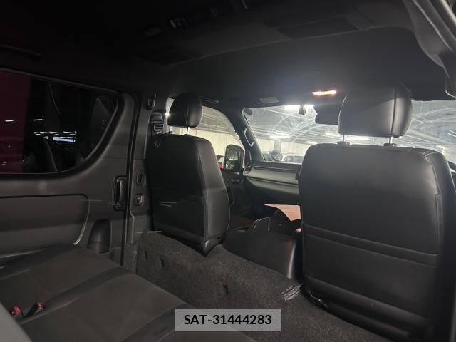 Toyota HIACE VAN 2020-12 8343968-10