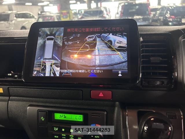 Toyota HIACE VAN 2020-12 8343968-12