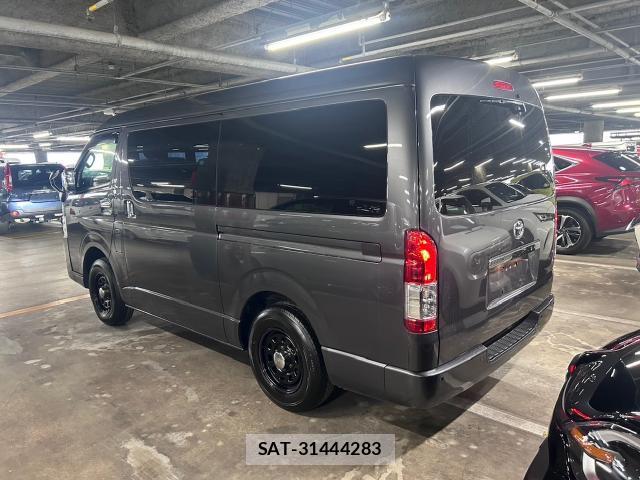 Toyota HIACE VAN 2020-12 8343968-9
