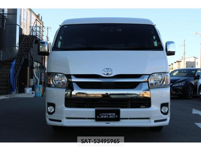 Toyota HIACE VAN 2020-08 8344085-12
