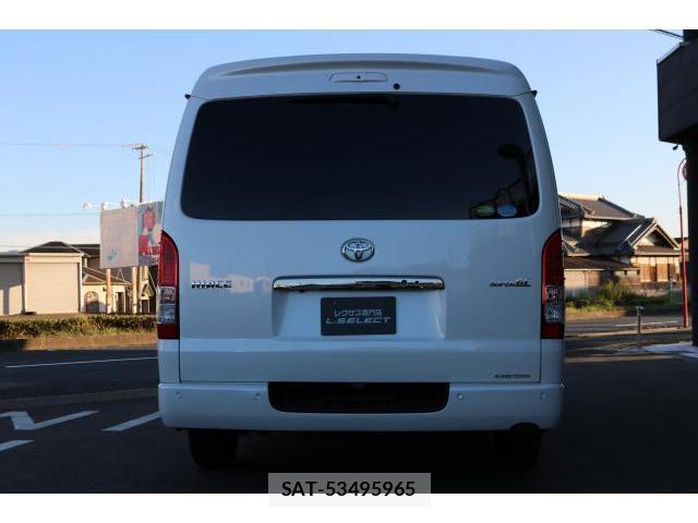Toyota HIACE VAN 2020-08 8344085-13