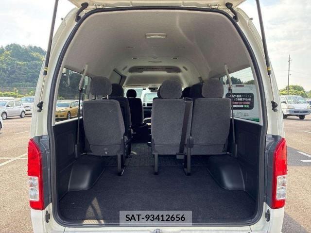 Toyota HIACE WAGON 2019-07 8342794-2