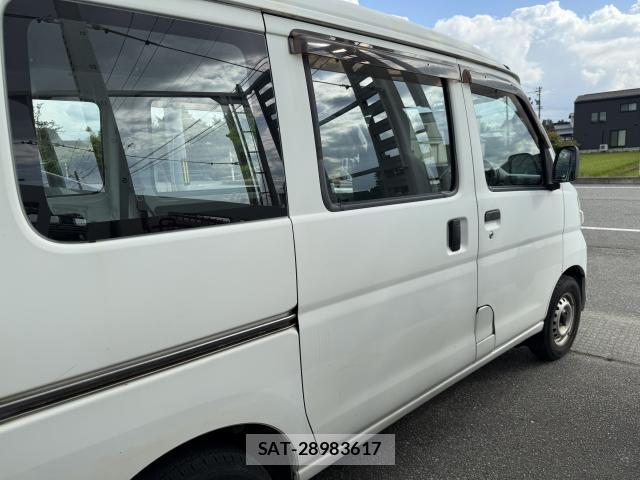 Daihatsu HIJET CARGO 2015-02 8343656-3