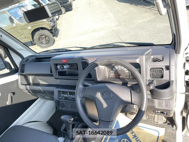 Daihatsu HIJET TRUCK 2015-03 8342378-2