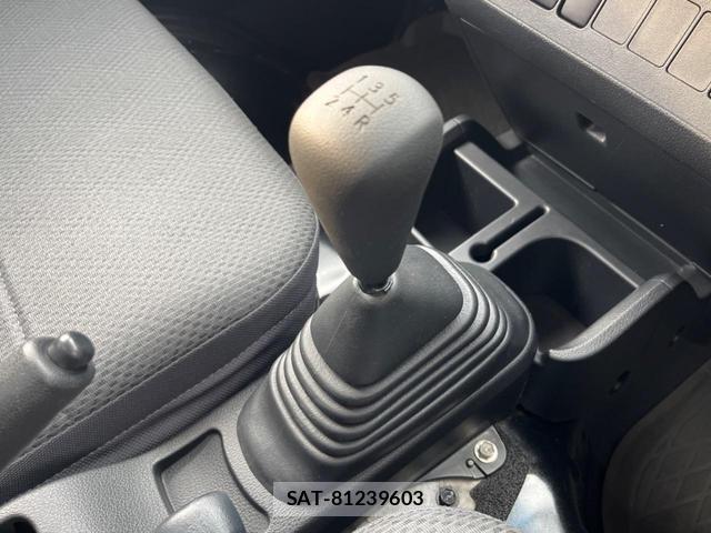 Daihatsu HIJET TRUCK 2021-11 8344069-19