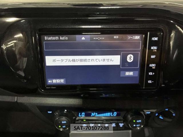 Toyota HILUX 2023-10 8342995-11