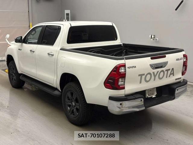 Toyota HILUX 2023-10 8342995-15