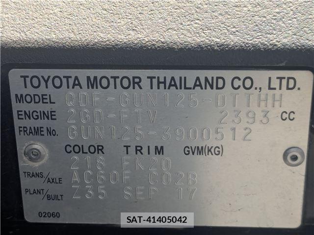 Toyota HILUX 2017-10 8343584-8