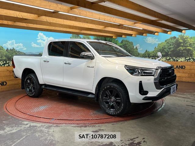 Toyota HILUX 2021-09 8343908-15