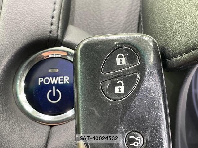 Lexus HS 2010-07 8344198-4