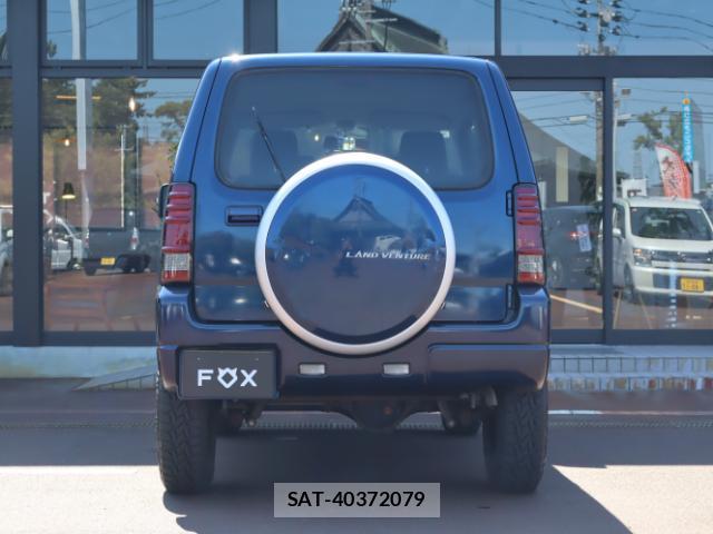 Suzuki JIMNY 2015-06 8342036-11