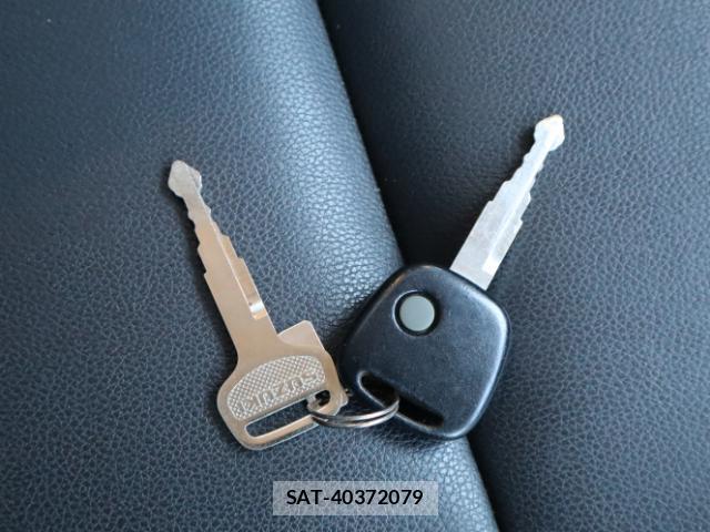 Suzuki JIMNY 2015-06 8342036-8