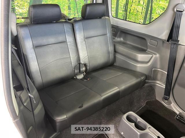Suzuki JIMNY 2011-09 8342082-9