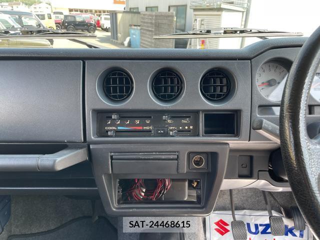 Suzuki JIMNY 1996 8342377-13