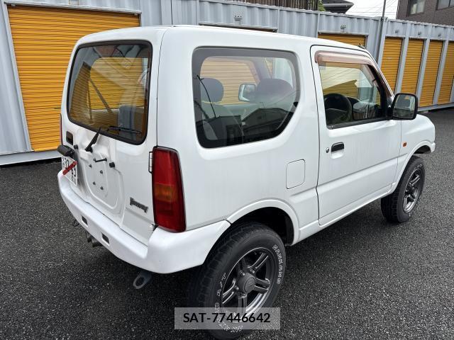 Suzuki JIMNY 2001-04 8343522-13