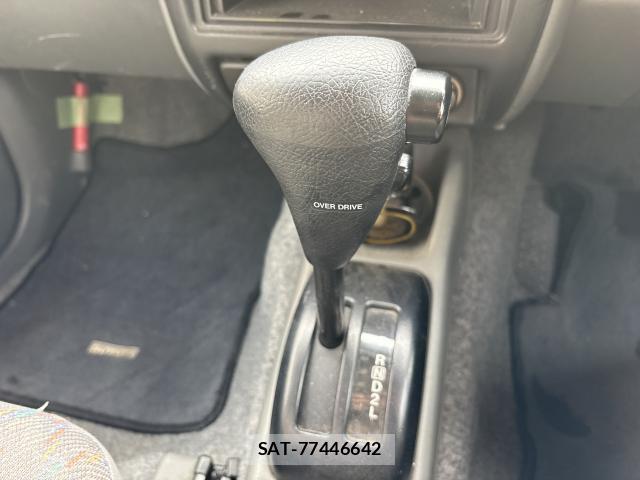 Suzuki JIMNY 2001-04 8343522-15