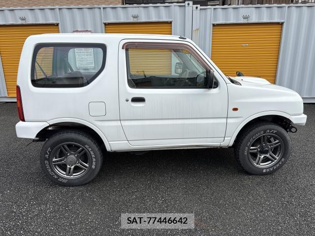 Suzuki JIMNY 2001-04 8343522-3