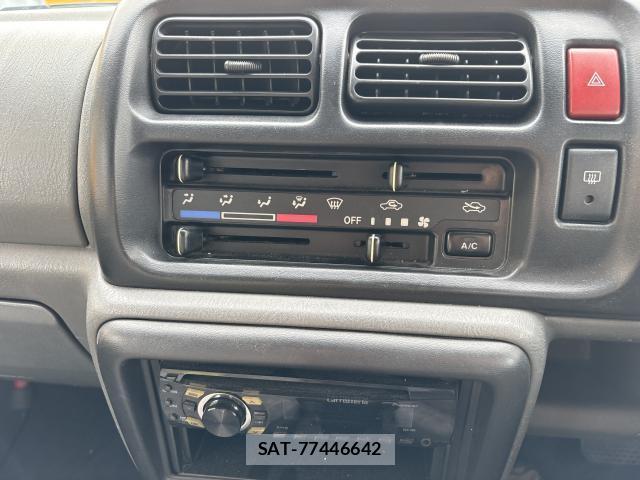Suzuki JIMNY 2001-04 8343522-4