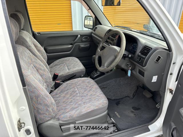 Suzuki JIMNY 2001-04 8343522-5