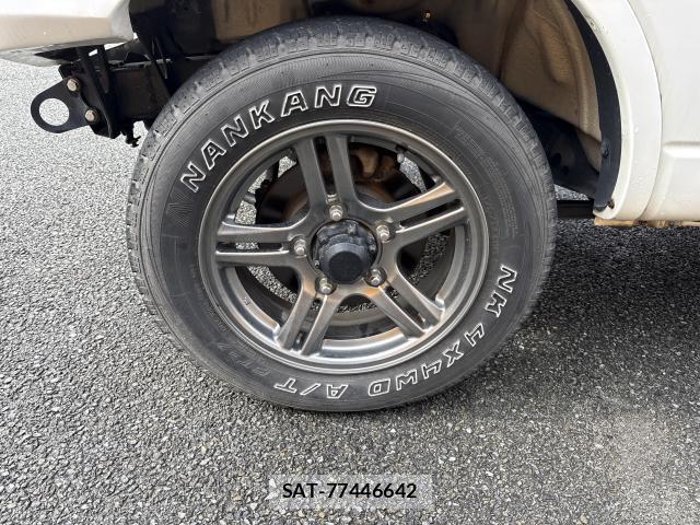 Suzuki JIMNY 2001-04 8343522-8