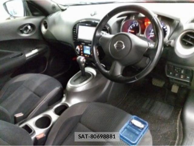 Nissan JUKE 2016-06 8342942-2