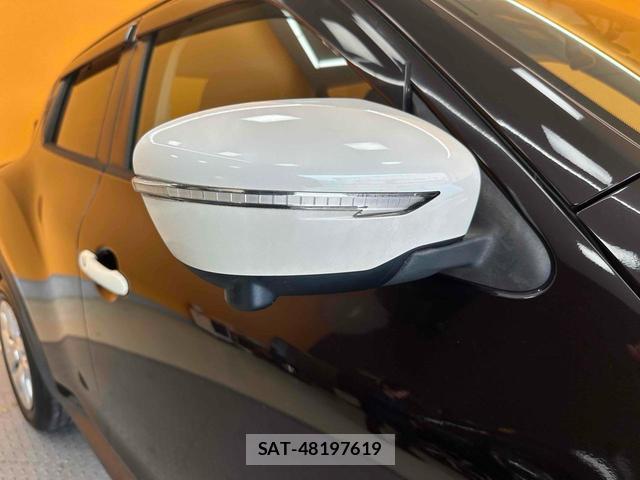 Nissan JUKE 2015-02 8343304-13