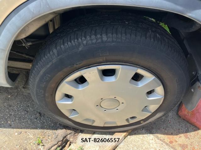 Suzuki KEI 2005-08 8342852-5
