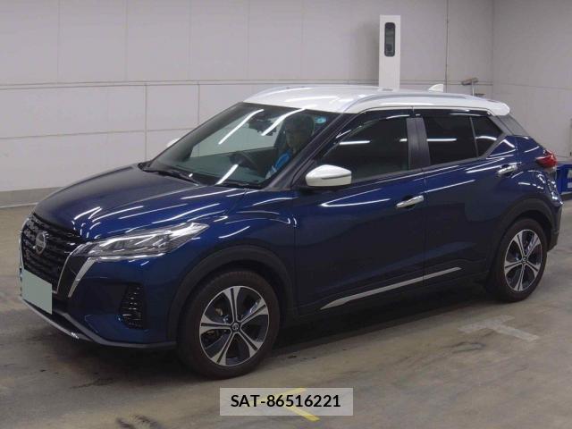 Nissan KICKS 2023-03 8343007-4