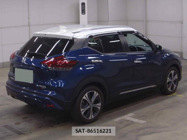 Nissan KICKS 2023-03 8343007-5
