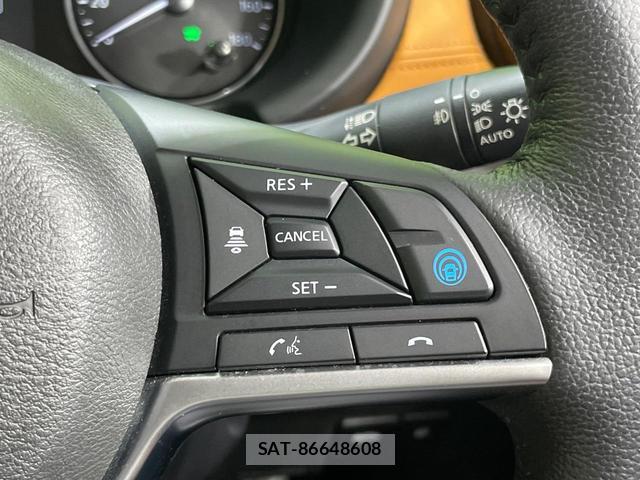 Nissan KICKS 2021-06 8343622-6