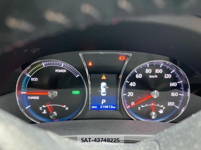 Toyota KLUGER HYBRID 2014-03 8342524-10