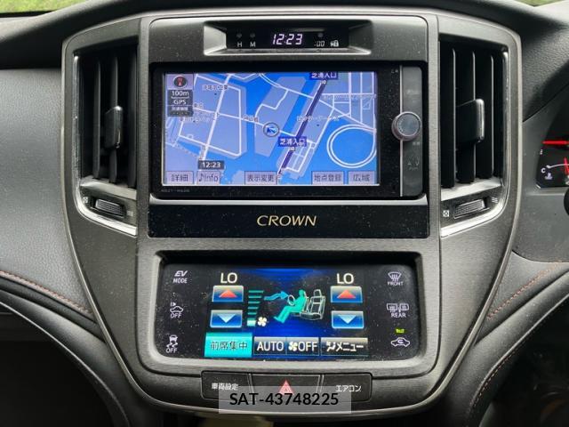 Toyota KLUGER HYBRID 2014-03 8342524-14