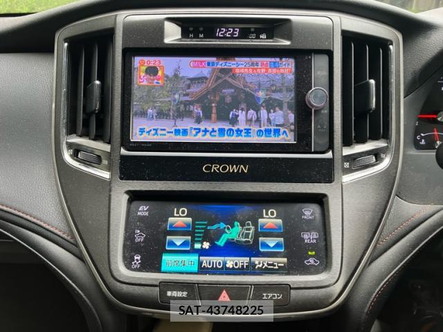 Toyota KLUGER HYBRID 2014-03 8342524-15