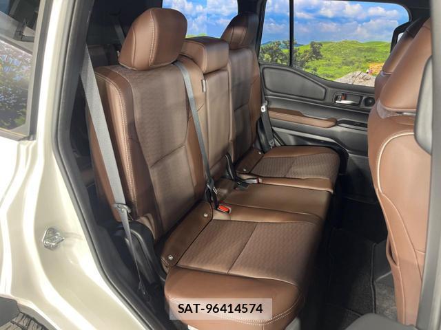 Toyota Land Cruiser 250 2024-07 8342498-9
