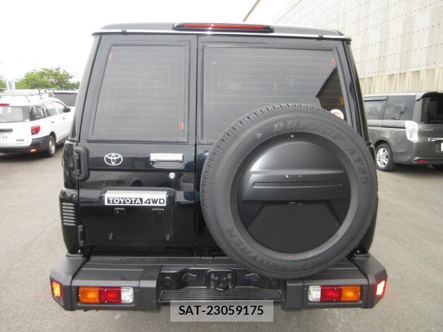 Toyota Land Cruiser 70 2024-05 8343665-1