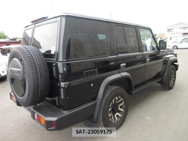 Toyota Land Cruiser 70 2024-05 8343665-13