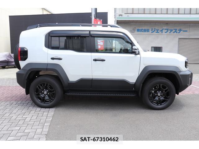 Toyota Land Cruiser FJ 2026-07 8344367-7