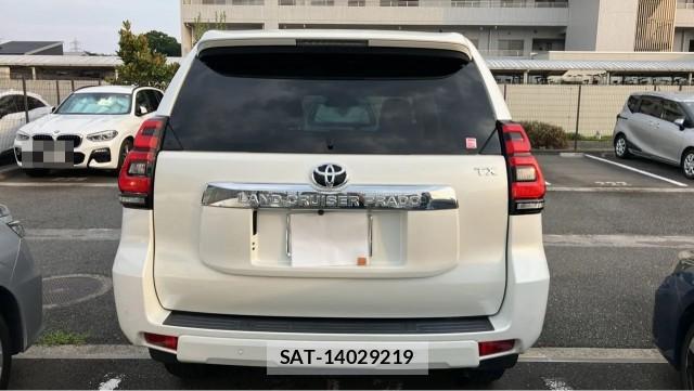 Toyota LAND CRUISER PRADO 2021-04 8343216-1