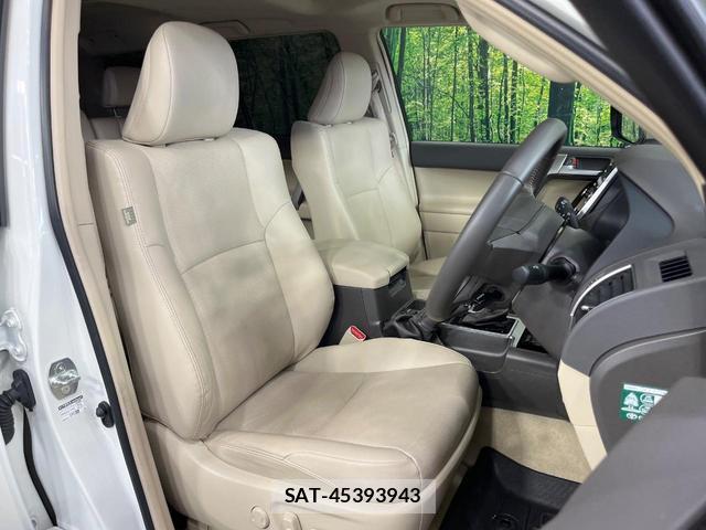Toyota LAND CRUISER PRADO 2023-01 8343252-7