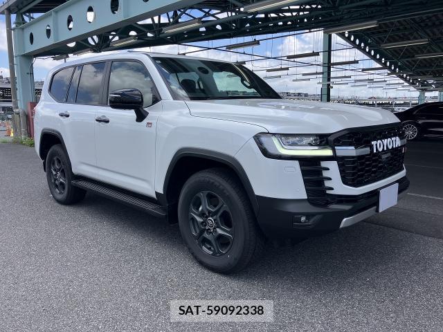 Toyota LAND CRUISER 2024-10 8342776-0