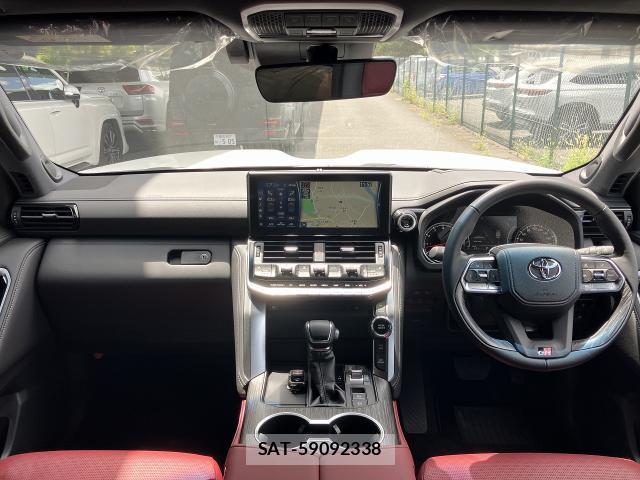 Toyota LAND CRUISER 2024-10 8342776-2