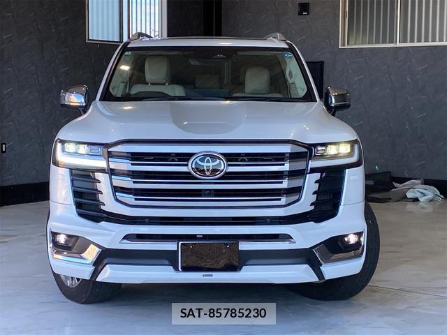 Toyota LAND CRUISER 2025-04 8343111-1