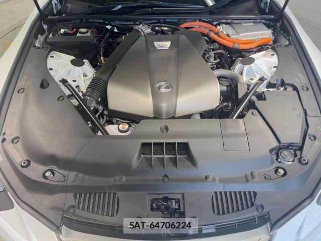 Lexus LC 2024-01 8342028-17